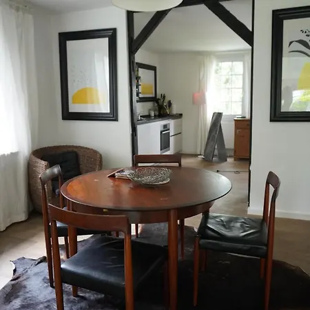 בית נופש Gemuetliches Und Ruhiges Haus Mit Garten In Solingen, Privat, Bis 3 Gaeste *