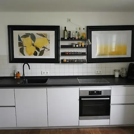 בית נופש Gemuetliches Und Ruhiges Haus Mit Garten In Solingen, Privat, Bis 3 Gaeste *