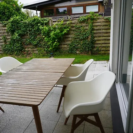 Gemütliches Und Ruhiges Haus Mit Garten In Solingen, Privat, Bis 3 Gäste *